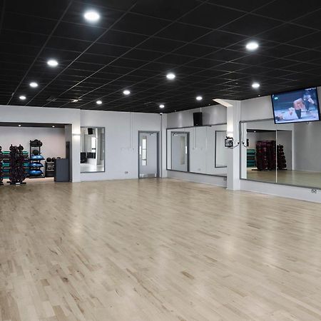 National Badminton Centre Lodge & Health Club Милтън Кейнс Екстериор снимка